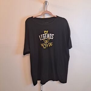 Sole Addiction Graphic Tee "Legends Never Die" Black Size 2XL Bear